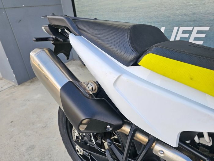 2022 HUSQVARNA NORDEN 901 GREY