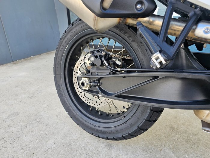 2022 HUSQVARNA NORDEN 901 GREY