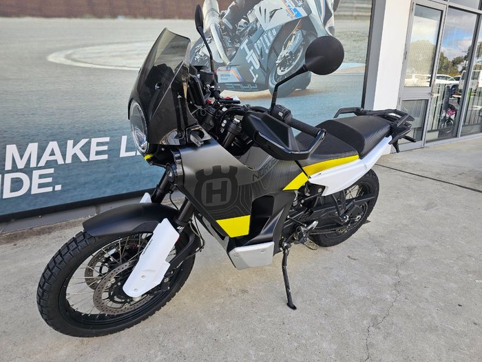 2022 HUSQVARNA NORDEN 901 GREY