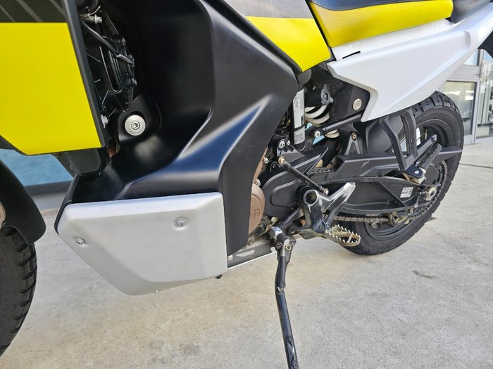 2022 HUSQVARNA NORDEN 901 GREY