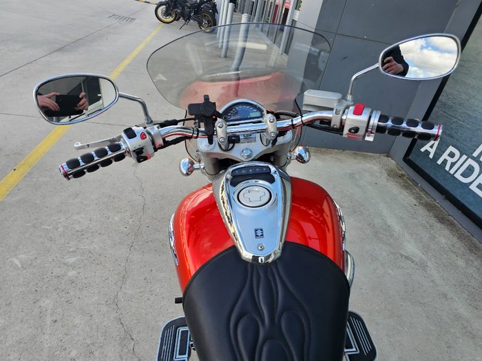 2009 Suzuki VZ800 (BOULEVARD M50) Orange