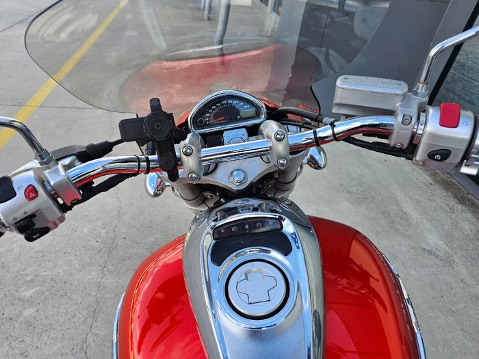 2009 Suzuki VZ800 (BOULEVARD M50) Orange