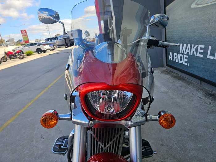 2009 Suzuki VZ800 (BOULEVARD M50) Orange