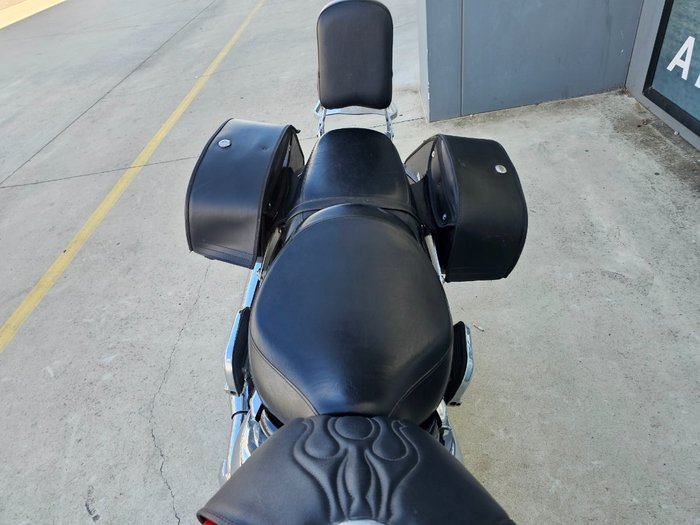 2009 Suzuki VZ800 (BOULEVARD M50) Orange