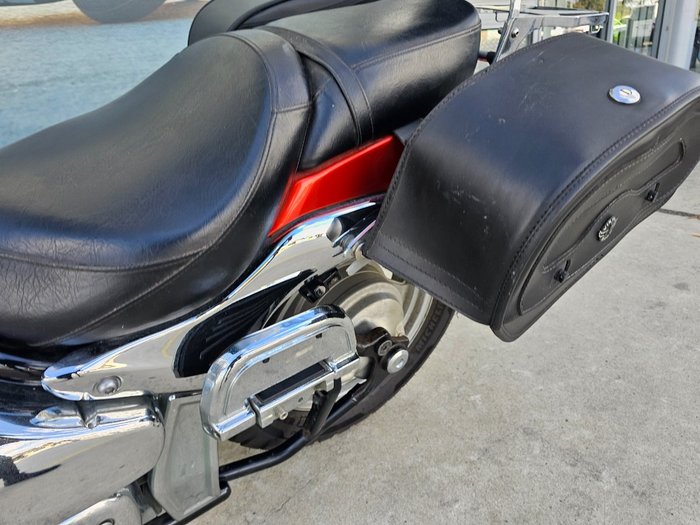 2009 Suzuki VZ800 (BOULEVARD M50) Orange