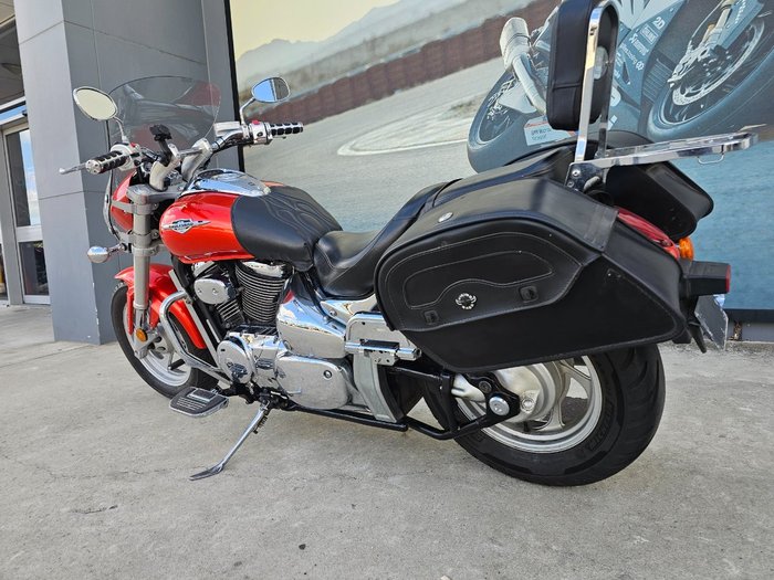 2009 Suzuki VZ800 (BOULEVARD M50) Orange