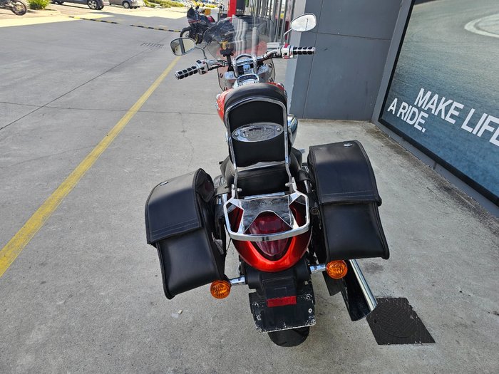 2009 Suzuki VZ800 (BOULEVARD M50) Orange
