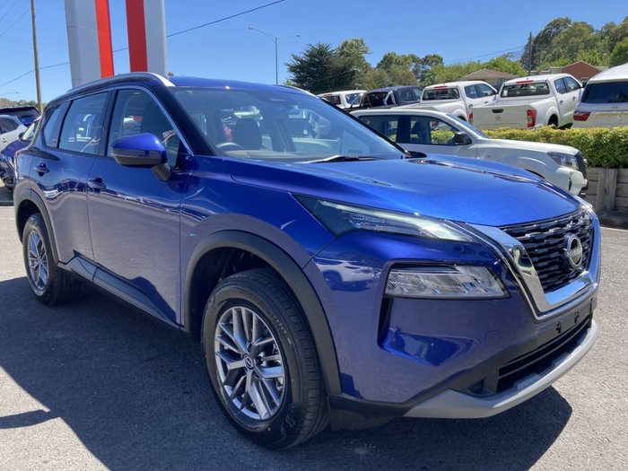 2025 Nissan X-TRAIL ST