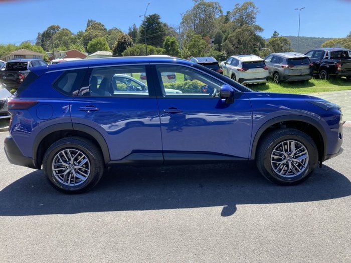 2025 Nissan X-TRAIL ST