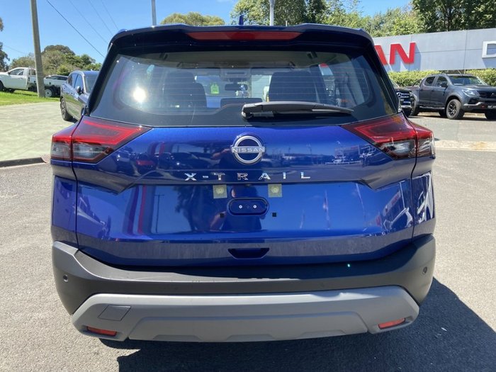 2025 Nissan X-TRAIL ST
