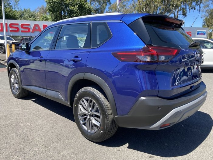 2025 Nissan X-TRAIL ST