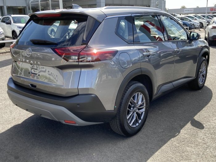 2025 Nissan X-TRAIL ST