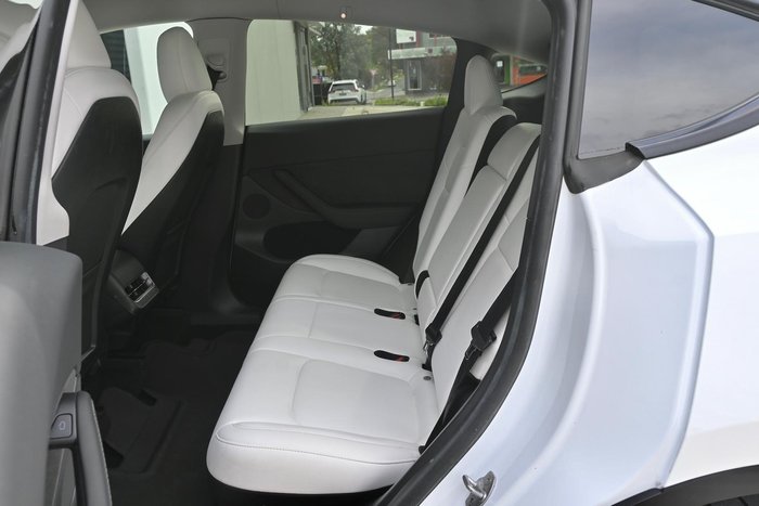 2023 Tesla Model Y Performance AWD Pearl White