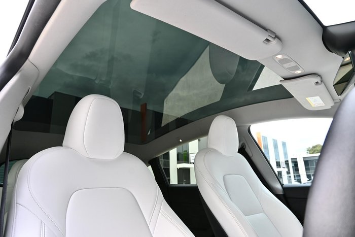 2023 Tesla Model Y Performance AWD Pearl White