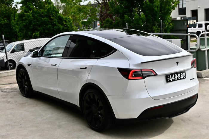2023 Tesla Model Y Performance AWD Pearl White