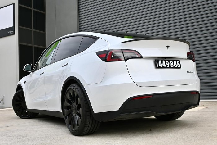 2023 Tesla Model Y Performance AWD Pearl White