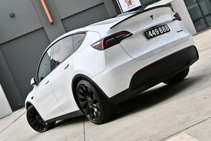 2023 Tesla Model Y Performance AWD Pearl White