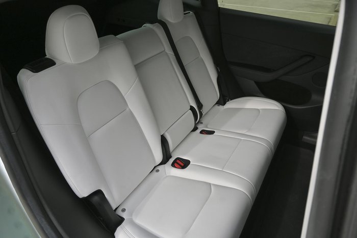 2023 Tesla Model Y Performance AWD Pearl White