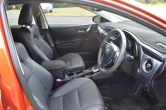 2016 Toyota Corolla ZR