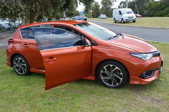 2016 Toyota Corolla ZR