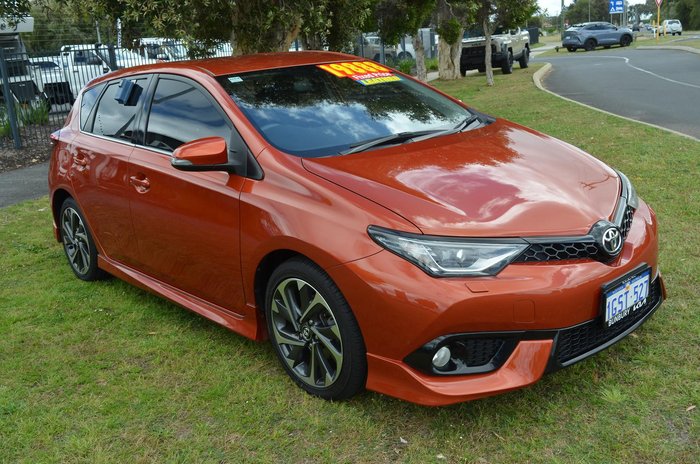 2016 Toyota Corolla ZR