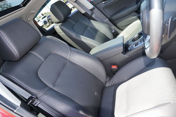 2023 Honda Civic e:HEV LX