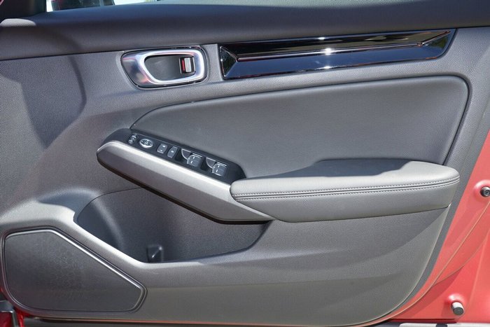 2023 Honda Civic e:HEV LX