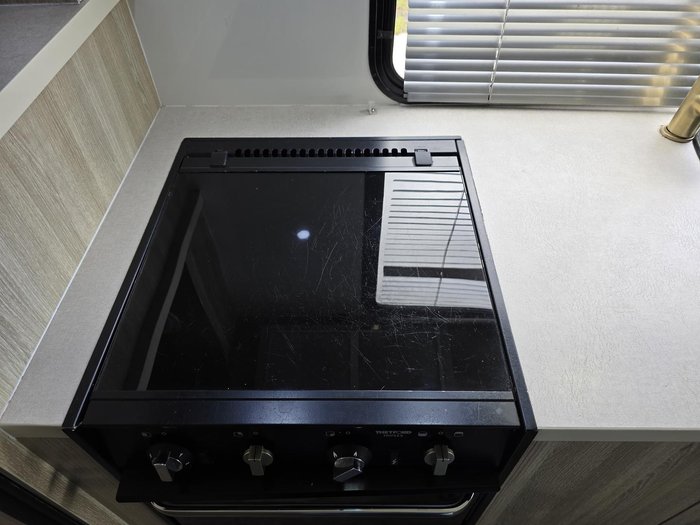 2018 Talvor Euro Deluxe 6 Berth