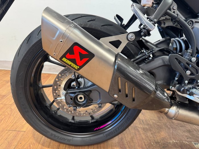 2024 Yamaha YZF-R7LA GREY