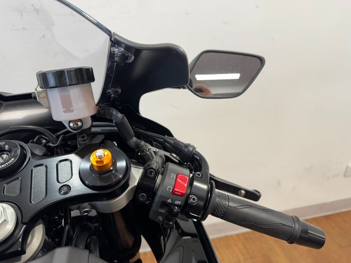 2024 Yamaha YZF-R7LA GREY