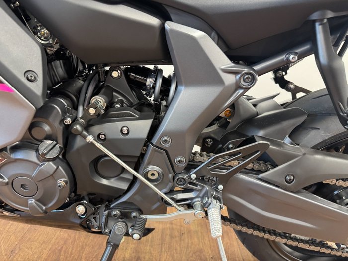 2024 Yamaha YZF-R7LA GREY