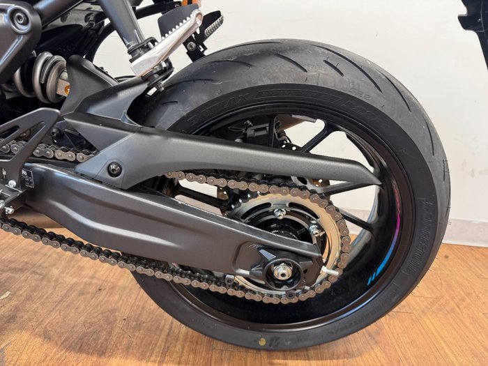 2024 Yamaha YZF-R7LA GREY