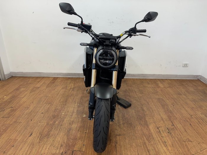 2022 Honda CB650R BLUE