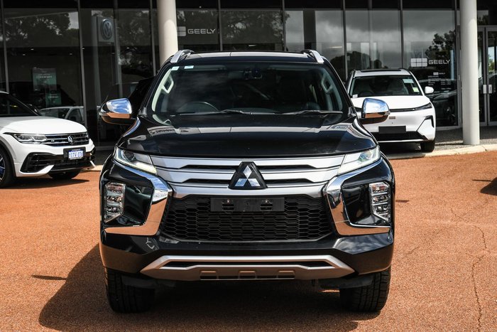 2020 Mitsubishi Pajero Sport GLS