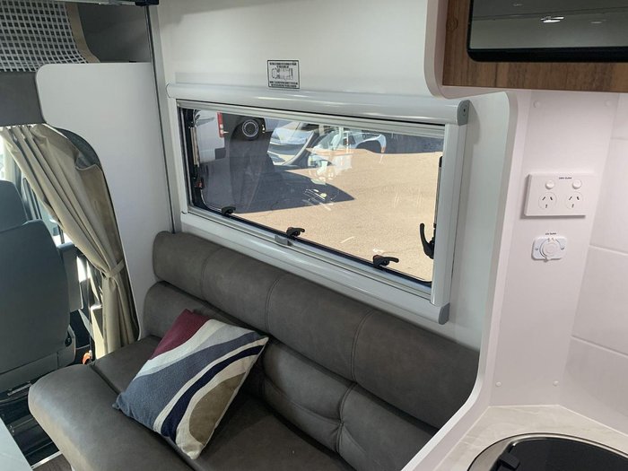 2025 Windsor Daintree