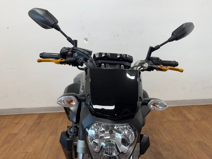2015 Yamaha MT-07 LA GREY