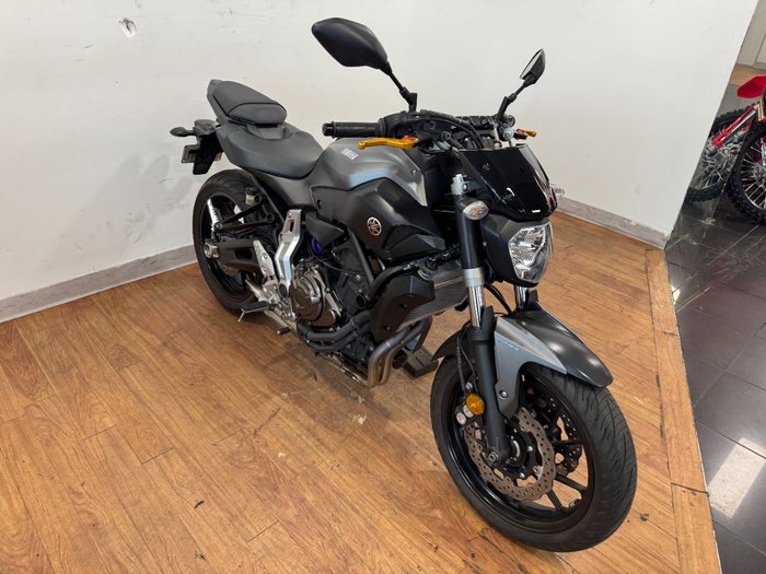 2015 Yamaha MT-07 LA GREY