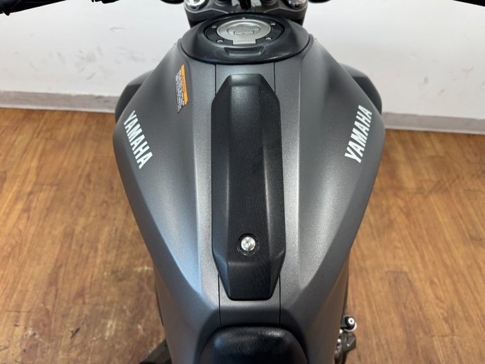 2015 Yamaha MT-07 LA GREY