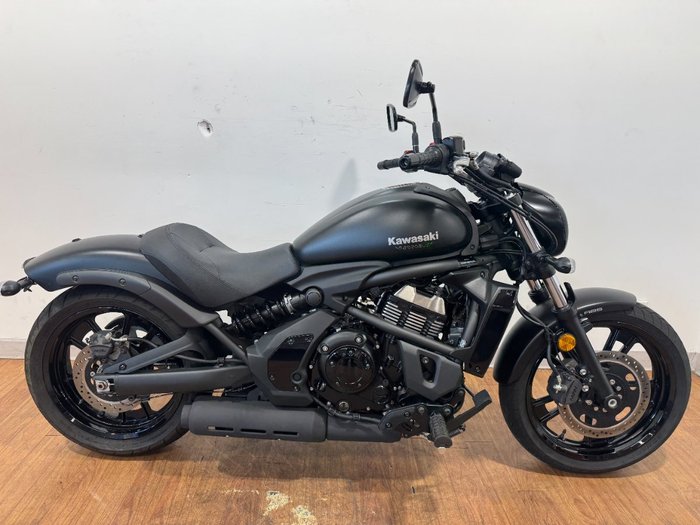 2025 Kawasaki VULCAN S Black