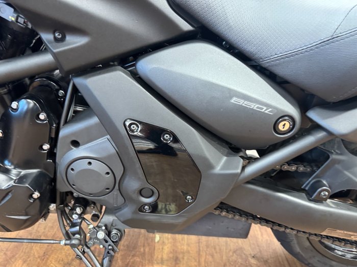 2025 Kawasaki VULCAN S Black