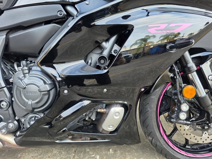 2022 Yamaha YZF-R7LA BLACK