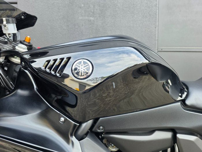 2022 Yamaha YZF-R7LA BLACK