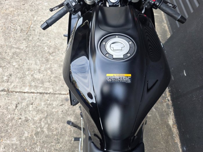 2022 Yamaha YZF-R7LA BLACK
