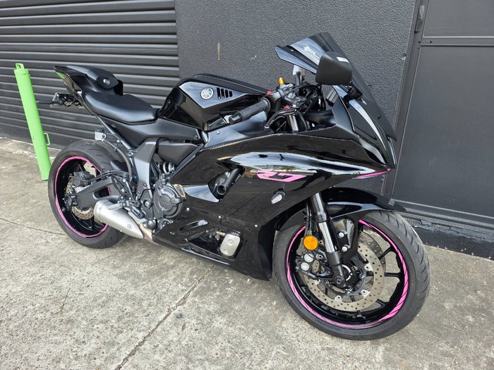 2022 Yamaha YZF-R7LA BLACK
