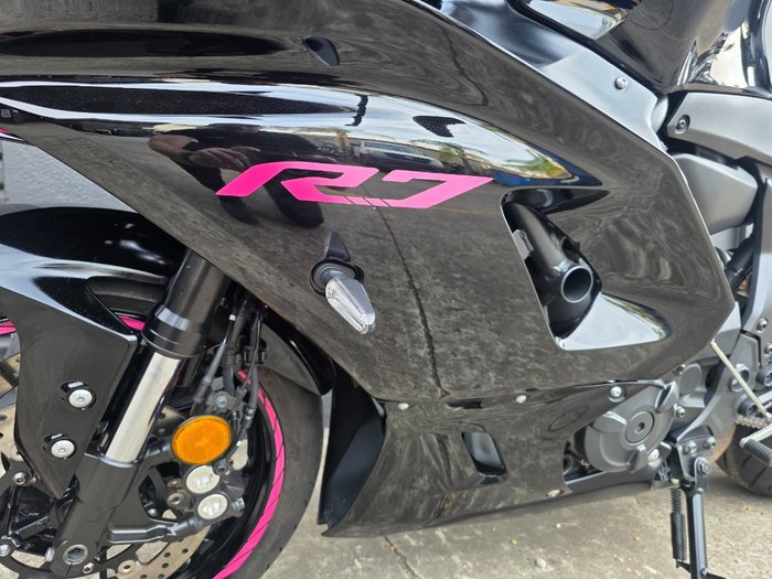 2022 Yamaha YZF-R7LA BLACK