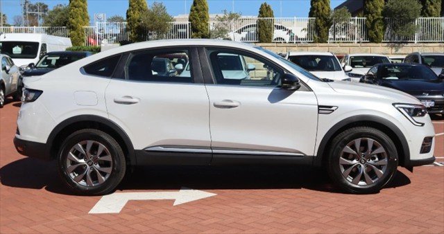 2025 Renault Arkana Evolution