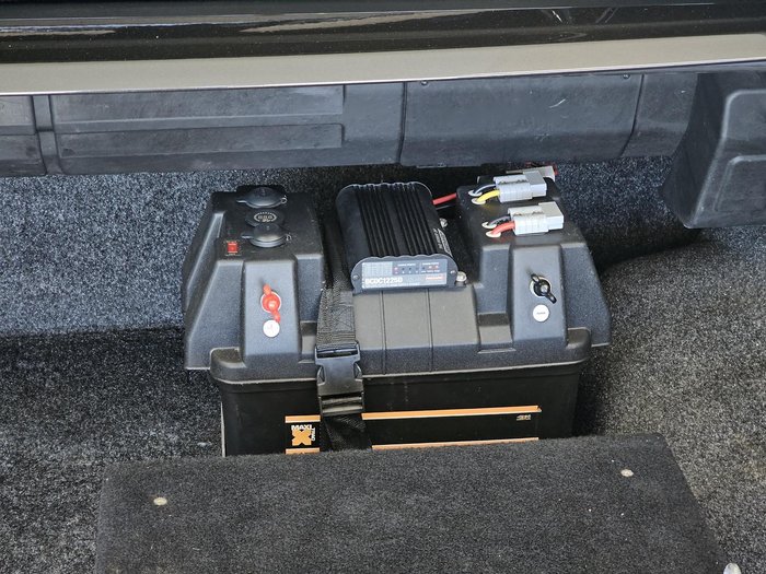 2021 Toyota Hilux Rogue GUN126R 4X4 Dual Range Blue