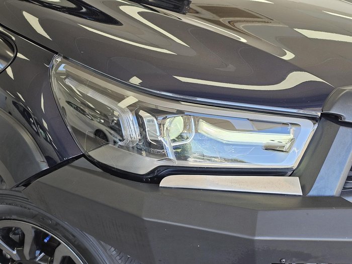2021 Toyota Hilux Rogue GUN126R 4X4 Dual Range Blue