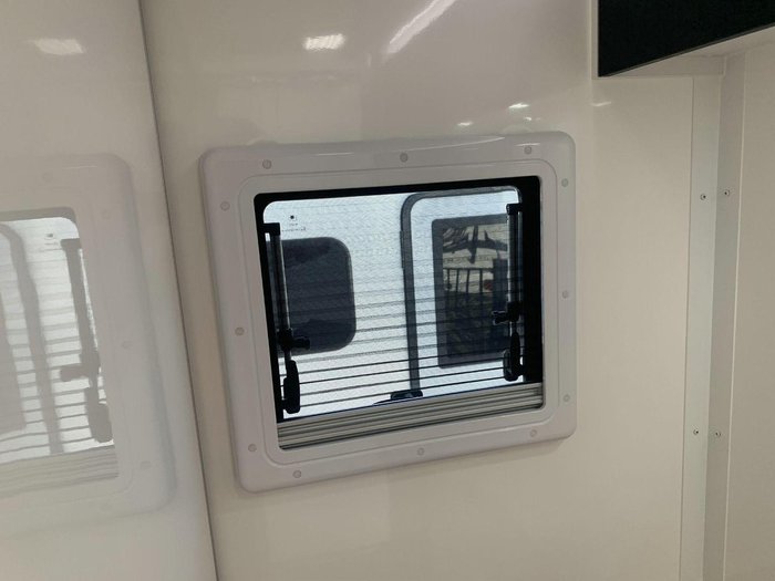 2025 Windsor Daintree