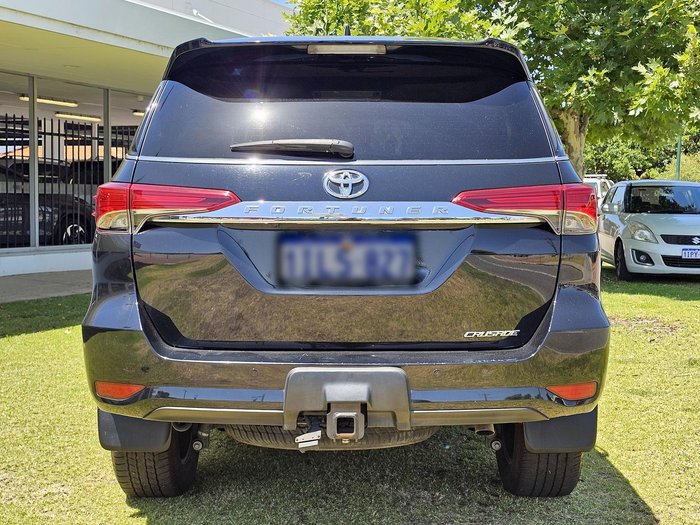 2018 Toyota Fortuner Crusade GUN156R 4X4 Dual Range Eclipse Black